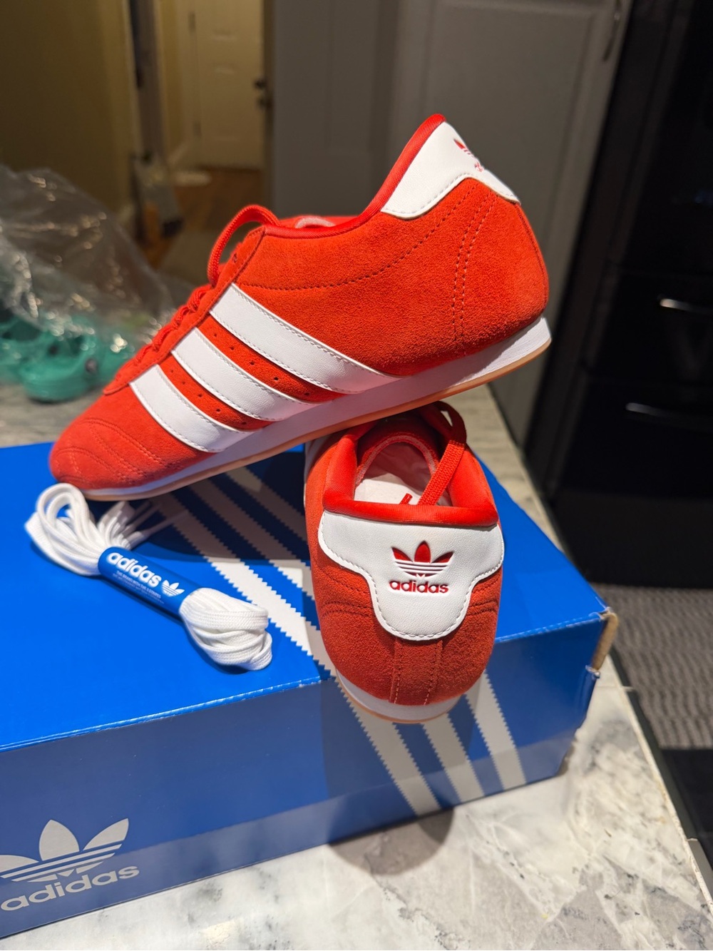 adidas taekwondo lace Sneakers with White Stripes - Picture 5 of 11